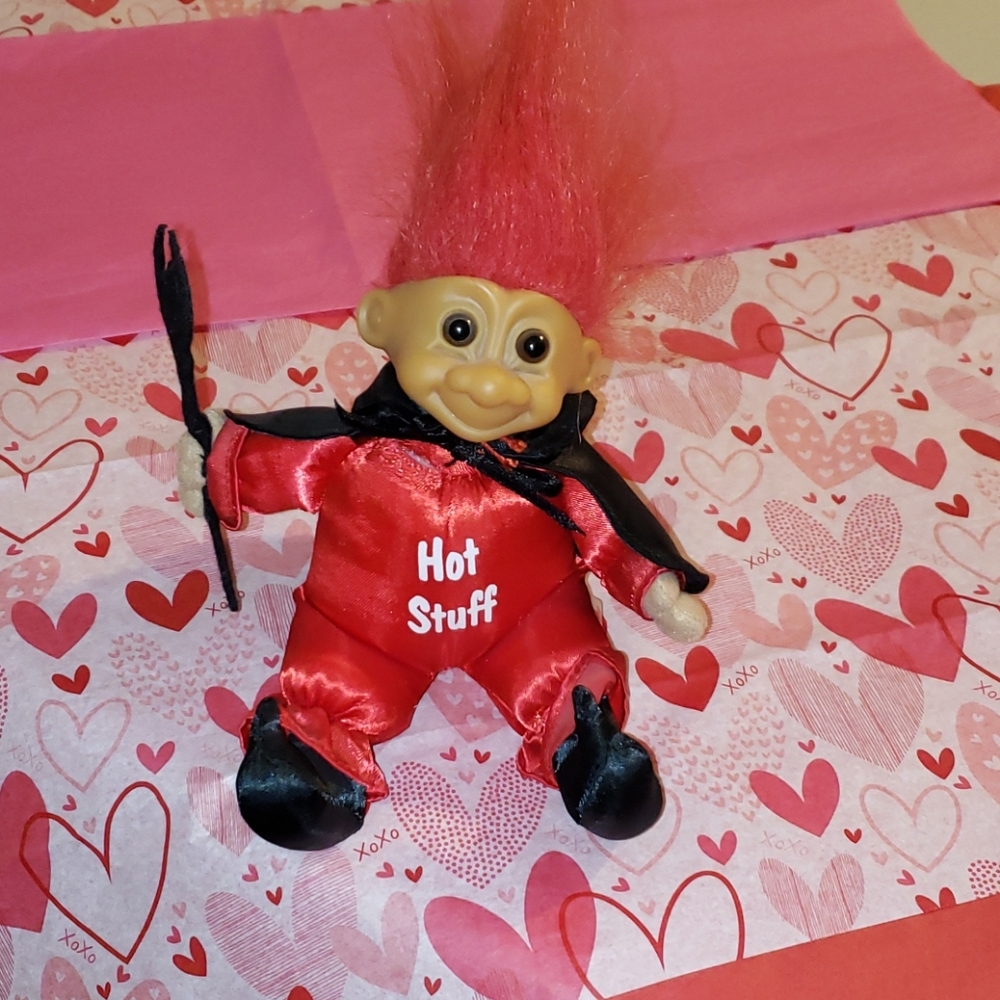 Russ Troll valentine's Hot Stuff